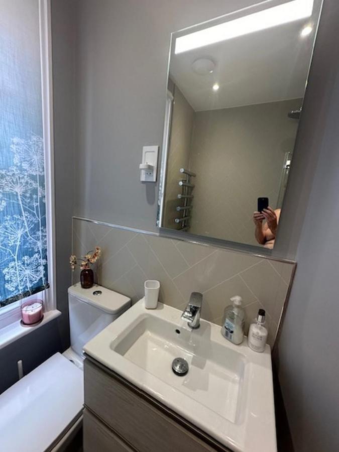 Fantastic 2 Bedroom Victorian Flat In Льюис Экстерьер фото